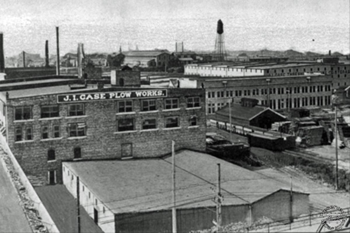 “A view of the J.I. Case Plow Works building from the south”, photo from RacinePost.com