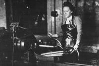 Krupp-Gruson works in Communist control, female work, Bundesarchiv Collection